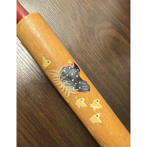 VINTAGE WOODEN PAINTED ROLLING PIN WITH CHICKENS, FARMHOUSE THEME - Picture 3 of 6